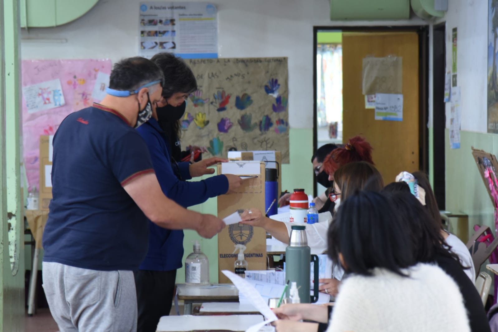 Las elecciones legislativas se desarrollan con normalidad en todo Río Negro. Foto: Florencia Salto