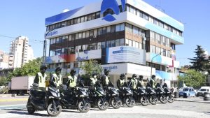 Las nueve motos eléctricas del Municipio de Neuquén ya recorren la ciudad