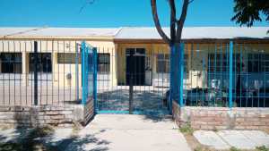 Padres y el gremio Unter reclaman por el transporte escolar en Allen