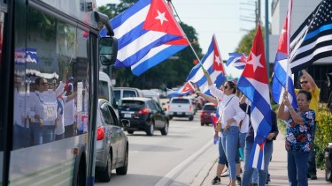Cubanos residentes en Miami apoyaron la convocatoria a marchar en la isla. 