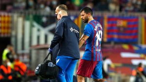 Malas noticias para el «Kun» Agüero: dudas sobre su carrera profesional