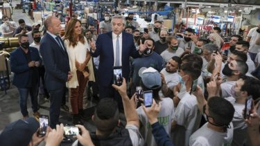 Alberto Fernández encabeza el cierre de campaña del Frente de Todos en Merlo.