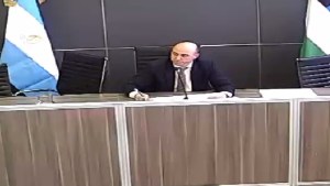 Imputaron por homicidio simple al joven que mató a otro en la puerta de una escuela de Regina