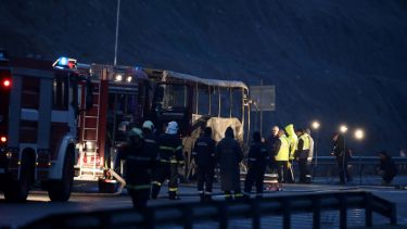 Las autoridades de Bulgaria investigan el incendio de un autobús de pasajeros que dejó 46 muertos. Foto: gentileza Reuters 