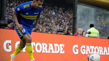 Otra muy buena actuación de Cardona, que busca la renovación de su contrato. 