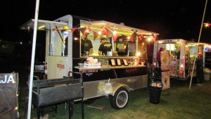 Desde la cocina de RN Radio: la comida callejera, de puestos y carritos