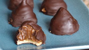 Conitos rellenos con dulce de leche
