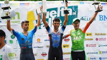 Podio para Rosas, Quilci y Dotti en la crono de la Vuelta al Valle en Huergo. Foto: Carlos Mir, prensa de la CCO.