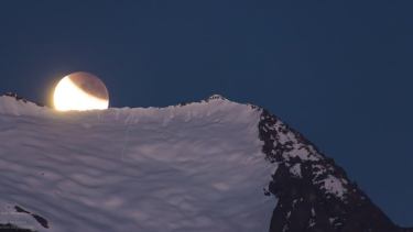 El eclipse lunar comienza a las 4.18. Foto: gentileza Guillermo Abramson