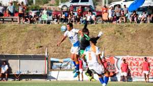 Regional Amateur: Deportivo Roca va en busca de la clasificación ante La Adela