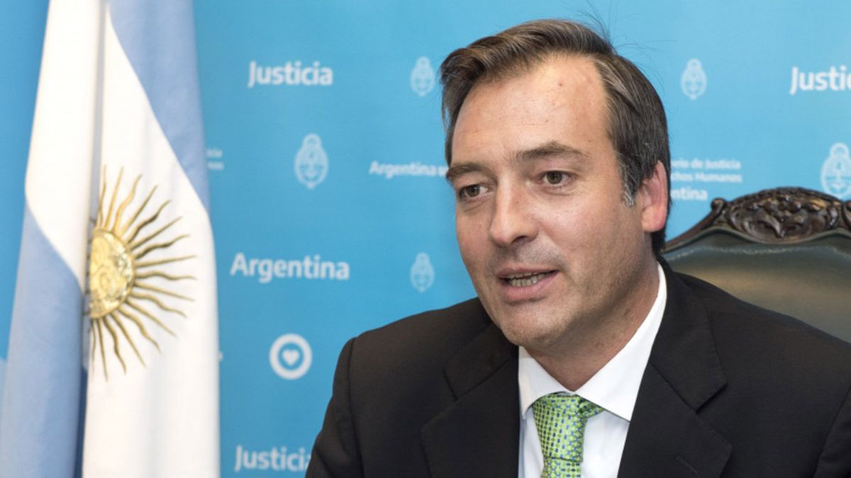 El exintendente de Roca y ministro de Justicia fue acusado por la jueza federal de Buenos Aires.