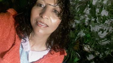 Mary Garay, la hermana de Elías, acusó a la comunidad. Foto: Facebook 