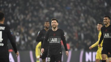 Lionel Messi y la sonrisa tras marcar su primer gol. 