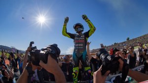 El retiro del más grande del motociclismo: se despidió Valentino Rossi