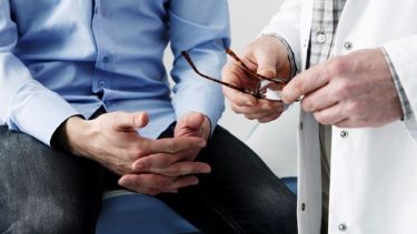 "Estamos realizando un promedio de 4 vasectomías por semana, por lo menos en mi consultorio", aseguró el urólogo Peacock. 