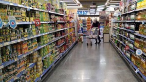 Elecciones PASO 2023: cómo funcionarán los supermercados y comercios en Neuquén el domingo