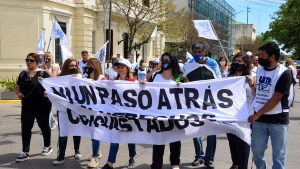 Salarios: Unter evalúa la oferta y dice que “la suba no baja del 50%”