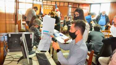 En Viedma el recuento comenzó pasadas las 18. 