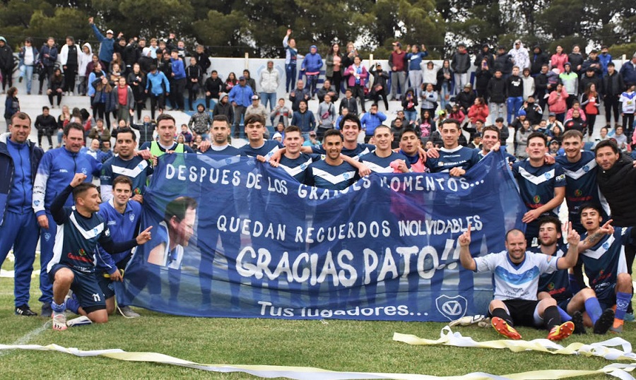 Villalonga festeja el segundo título consecutivo. Foto Gentileza: Rocío Ricagno. 