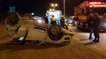 Imagen de Cuatro heridos tras volcar esta madrugada en la Ruta 7