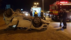 Cuatro heridos tras volcar esta madrugada en la Ruta 7