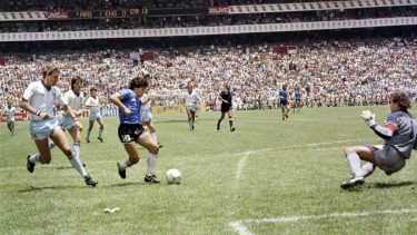 Diego siempre dijo que le debía a Hugo la idea de la definición de su histórico gol.