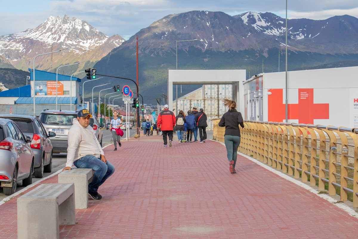 Tierra del Fuego no registró casos de coronavirus autóctonos por cuarta semana consecutiva, aunque detectó 11 contagios correspondientes a turistas que visitaron la ciudad de Ushuaia. Foto: Agencia Télam