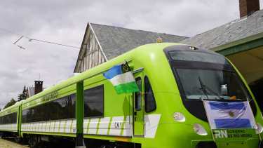 El Tren Patagónico sale de Viedma y atraviesa 10 estaciones históricas.