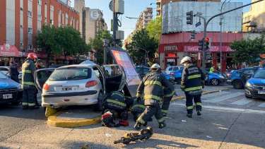 Se conoció que las personas heridas estaban intentando cruzar la calle.-