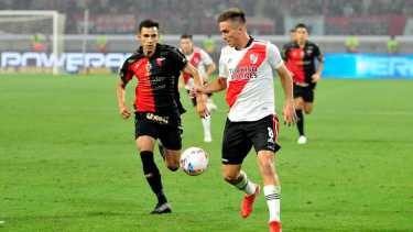 River volvió a mostrar su fútbol en Santiago y se consagra campeón.