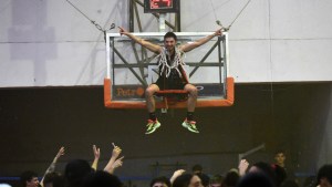 Básquet: Petrolero, un campeón a puro vértigo