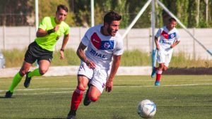 Los candidatos sacan ventaja en el Clausura de la Liga Confluencia