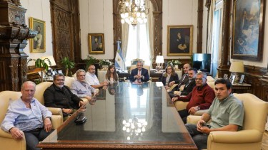 Las organizaciones sociales que hoy se reunieron con el presidente lo apoyaron en la marcha del 17 de noviembre.