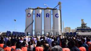 NRG inauguró su planta de procesamiento de arenas en Allen