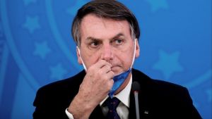 Bolsonaro negó el peligro de Ómicron y dijo que la variante es «bienvenida»