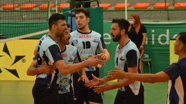 Gigantes debutará en la Liga el 7 de enero contra River.