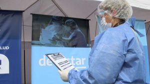 Ante el aumento de casos, ampliaron los horarios y sumaron un nuevo dispositivo al DetectAr en Neuquén