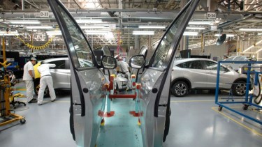 Industria fue el sector que más aportó con una suba del 10,6% interanual y aportó un 1,9% al crecimiento del mes