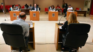 Habrá doble sesión en el Concejo Deliberante de Viedma para este martes. Foto: Marcelo Ochoa.