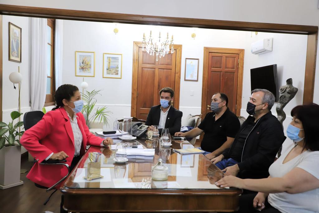 La reunión se desarrolló en la Casa de Gobierno en Viedma. Foto Gentileza.