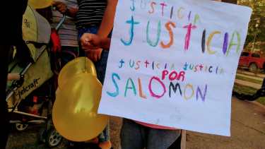 Al grito de «los niños no se tocan» se realizó una nueva marcha por el crimen del nene en Neuquén