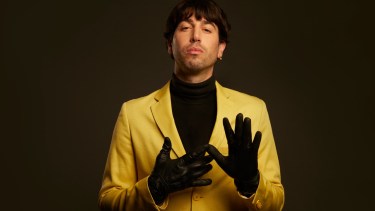 “El disco fue compuesto a partir del momento en que se cerraron las puertas”, dice Mateo Sujatovich. (Foto: Guido Adler/Prensa Conociendo Rusia)