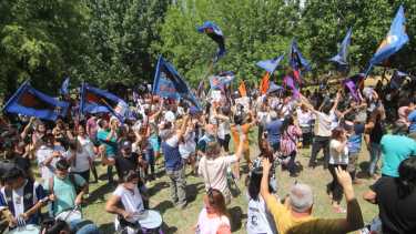 A puro festejo, asumieron las nuevas autoridades del gremio docente de Neuquén
