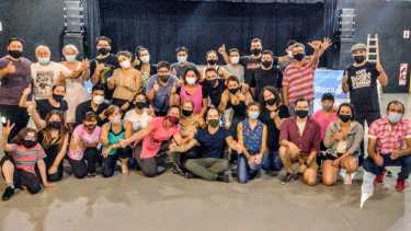 Los anfitriones son los integrantes del taller de tango "El esquinazo". Foto gentileza