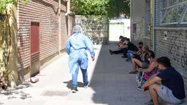 El detectar en la escuela de Enfermería de Neuquén. Foto: Florencia Salto