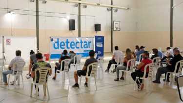 El detectar amplió los horarios por el aumento de la demanda. Foto: Florencia Salto