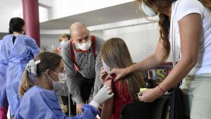 Niños recibirán el refuerzo de la vacuna contra el Covid en Neuquén