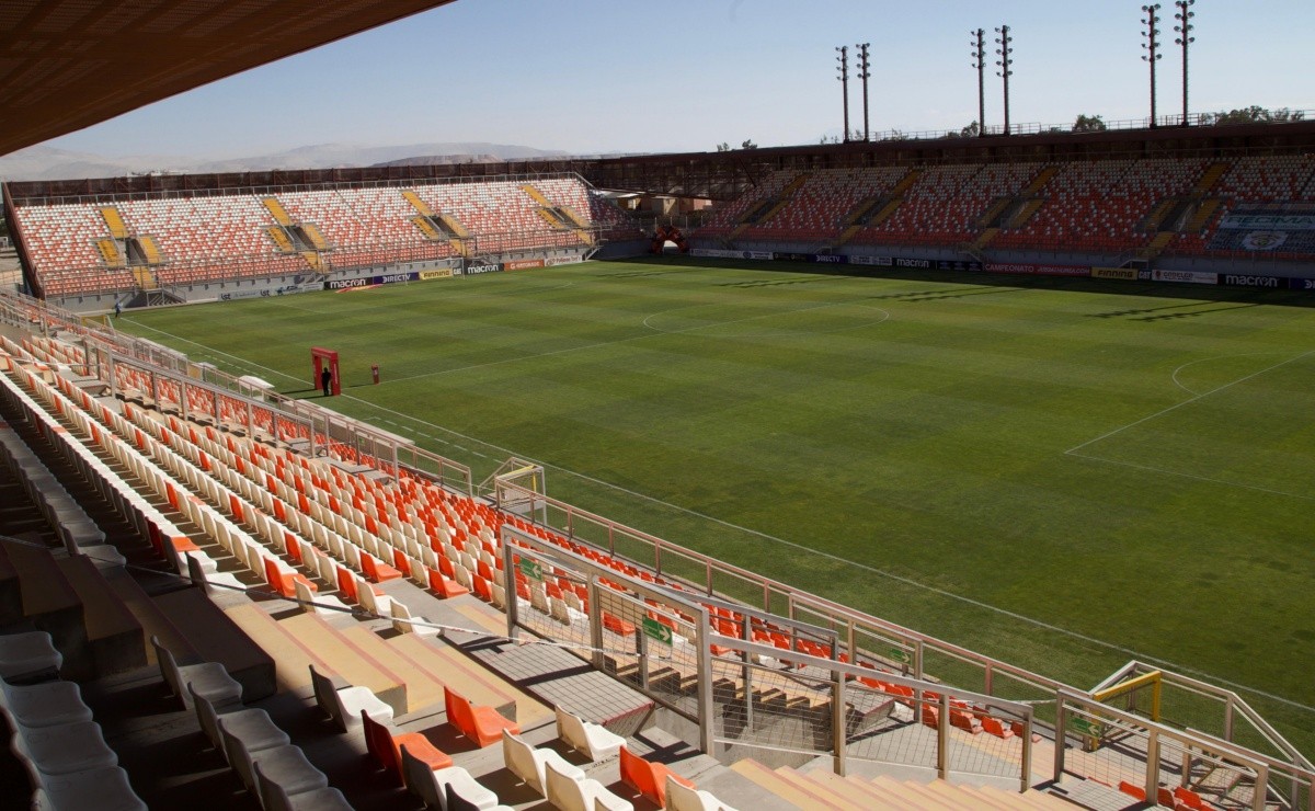 La sede que eligió Chile es el estadio Zorros del Desierto en Calama.