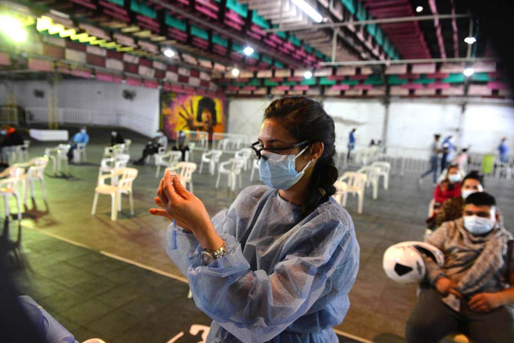 El Gobierno de Córdoba aumentará los testeos para contener la fuerte suba de contagios. (Foto gentileza La Voz)
