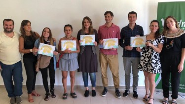 El grupo que trabajó en la concreción del libro. Foto: gentileza.